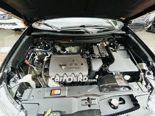 Mitsubishi Outlander Jeepeta en venta