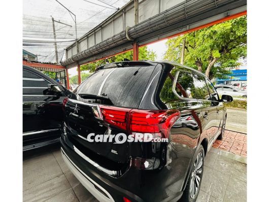 Mitsubishi Outlander Jeepeta en venta