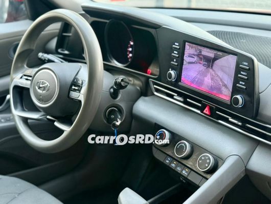 Hyundai Elantra Carros en venta