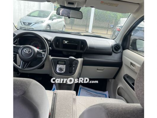 Toyota Passo Carros en venta