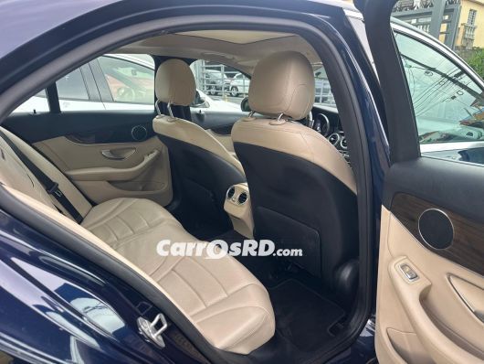 Mercedes-Benz Clase C Carros en venta