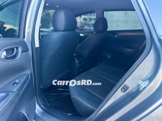 Nissan Sentra Carros en venta