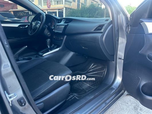 Nissan Sentra Carros en venta