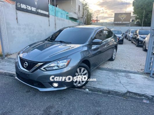 Nissan Sentra Carros en venta