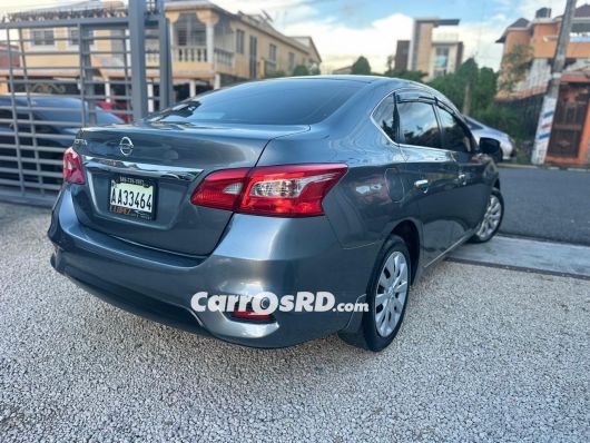 Nissan Sentra Carros en venta