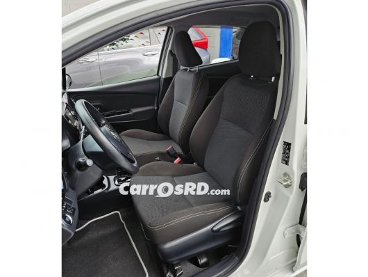 Toyota Vitz Hatchback en venta