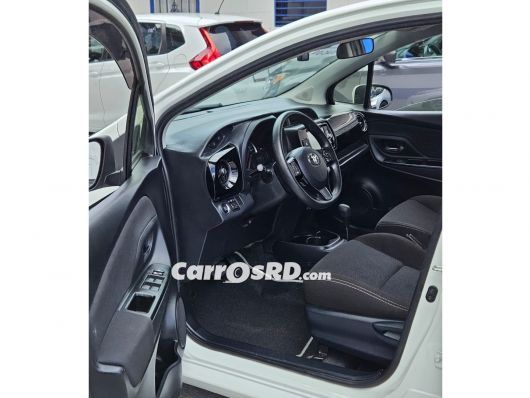 Toyota Vitz Hatchback en venta