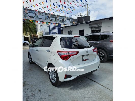 Toyota Vitz Hatchback en venta