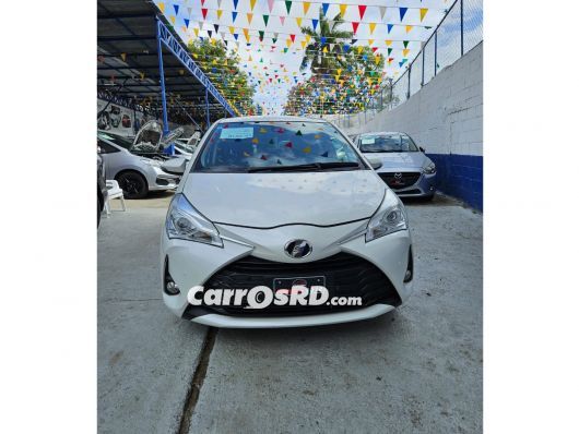 Toyota Vitz Hatchback en venta
