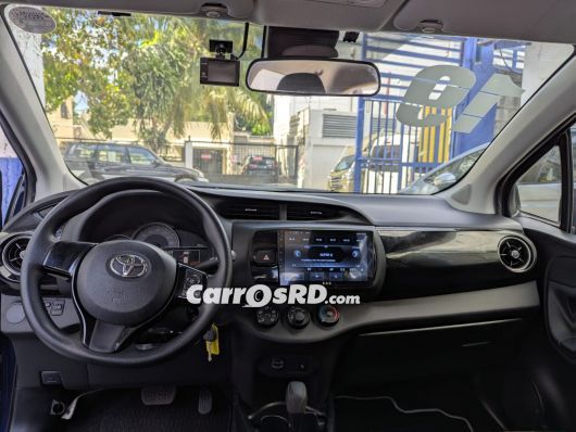 Toyota Vitz Hatchback en venta