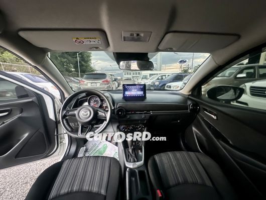 Mazda Demio Hatchback en venta