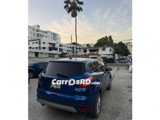 Ford Escape Jeepeta en venta