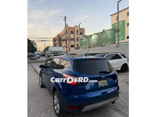 Ford Escape Jeepeta en venta