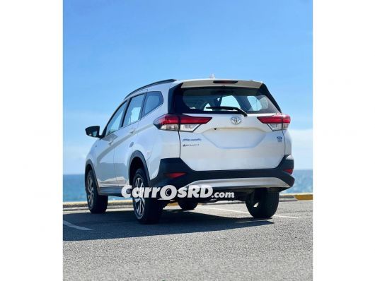 Toyota Rush Jeepeta en venta