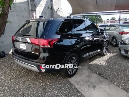 Mitsubishi Outlander Jeepeta en venta