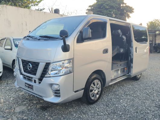 Nissan Caravan Básico en venta