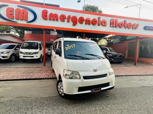 Toyota Lite-Ace DX en venta