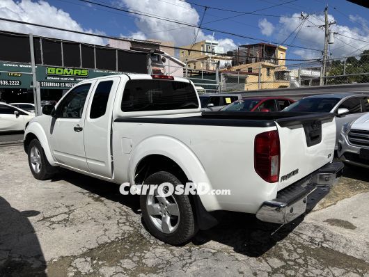 Nissan Frontier Camioneta en venta