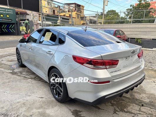Kia Optima Carros en venta