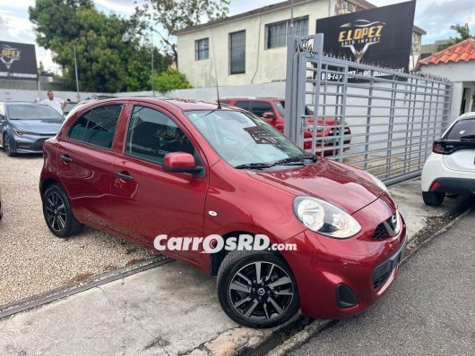 Nissan March Carros en venta