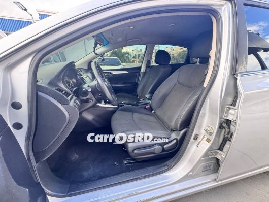 Nissan Sentra Carros en venta