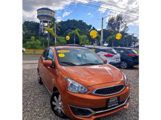 Mitsubishi Mirage ES en venta