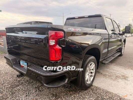 Chevrolet Silverado Camioneta en venta