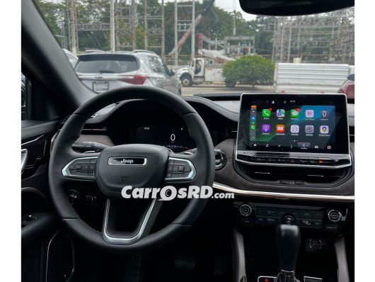 Jeep Commander Jeepeta en venta