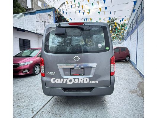 Nissan NV Autobus en venta