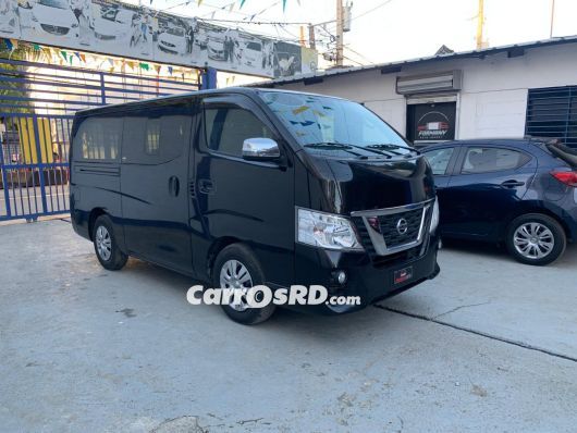 Nissan NV Autobus en venta
