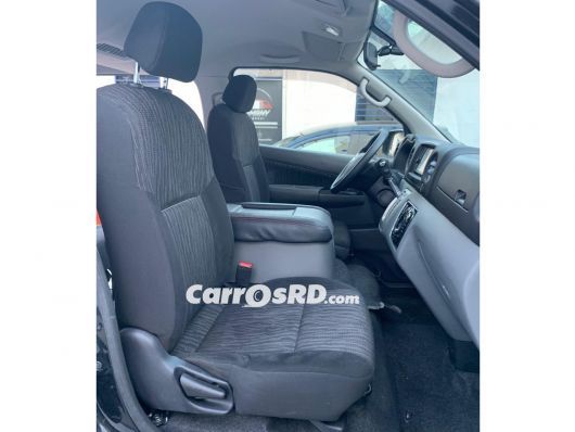 Nissan NV Autobus en venta