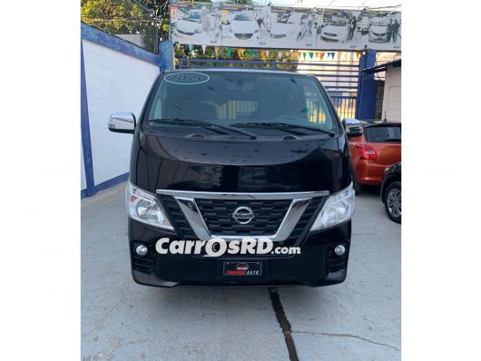 Nissan NV Autobus en venta