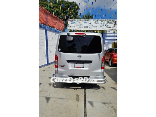 Nissan NV Autobus en venta