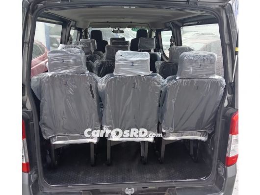 Nissan NV Autobus en venta