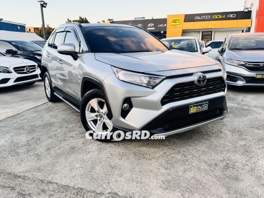 Toyota RAV4 Jeepeta en venta