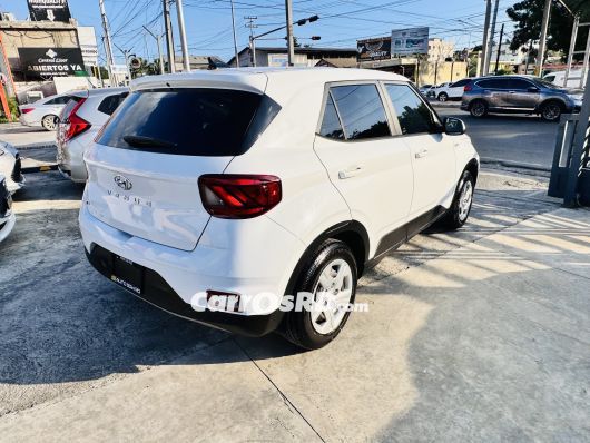 Hyundai Venue Jeepeta en venta