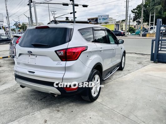 Ford Escape Jeepeta en venta
