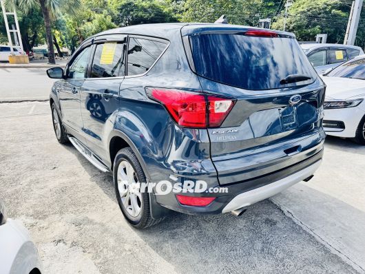 Ford Escape Jeepeta en venta