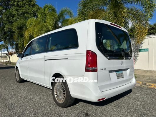 Mercedes-Benz V 250 Minivan en venta