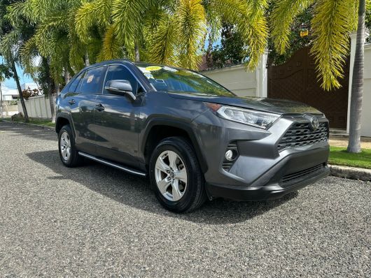 Toyota RAV4 XLE en venta