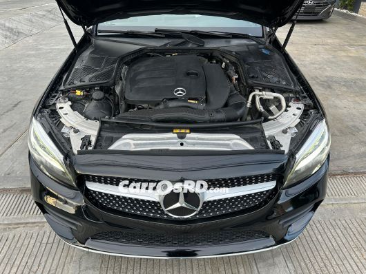 Mercedes-Benz Clase C Carros en venta