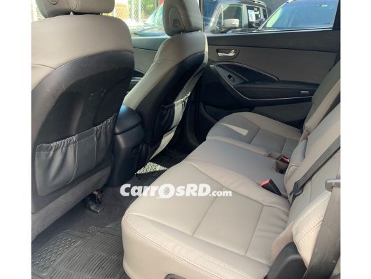 Hyundai Grand Santa Fe Jeepeta en venta