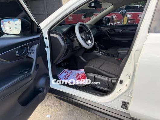 Nissan Rogue Jeepeta en venta