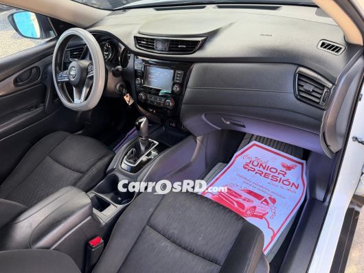 Nissan Rogue Jeepeta en venta