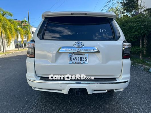 Toyota 4Runner Jeepeta en venta