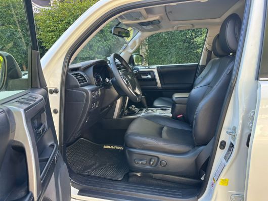 Toyota 4Runner Limited