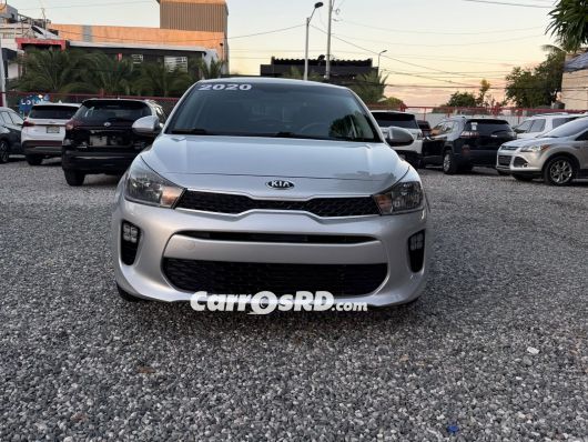 Kia Rio Carros en venta