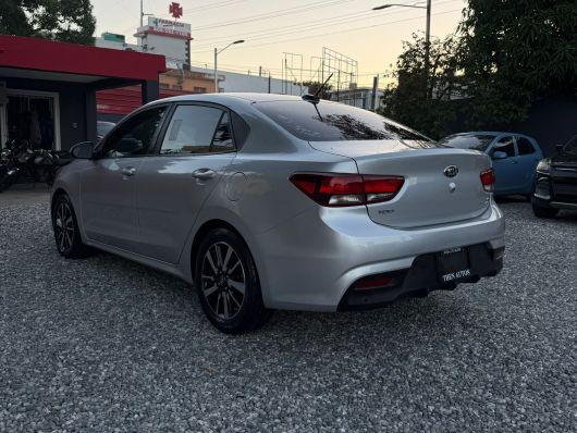 Kia Rio S
