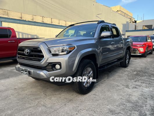 Toyota Tacoma Camioneta en venta