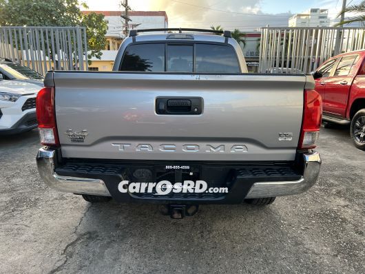 Toyota Tacoma Camioneta en venta